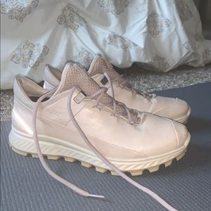 Ecco Exostrike Sneakers